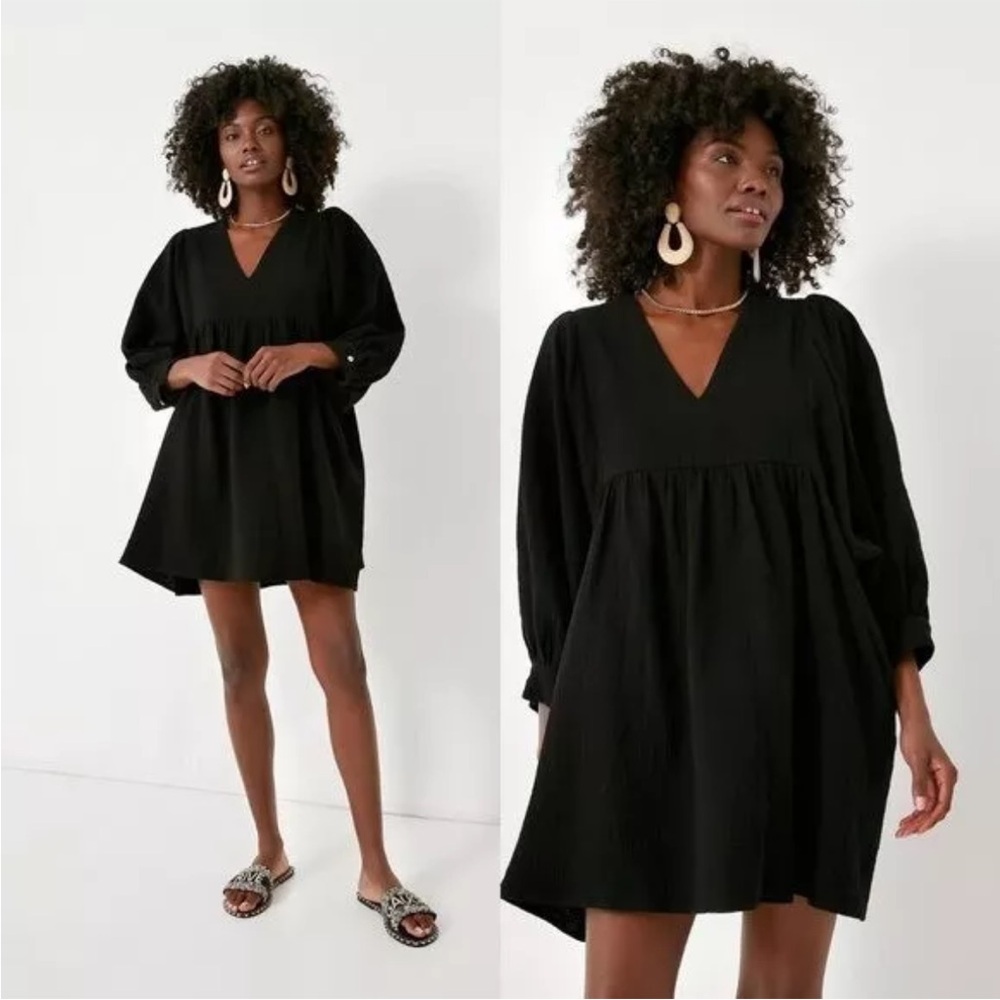 Pomander Place Black V-Neck Babydoll Dress